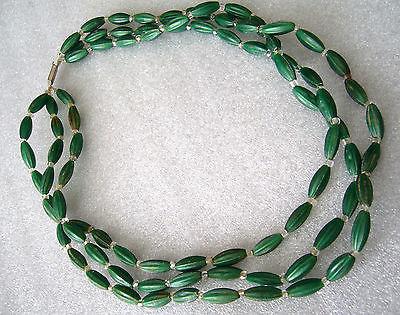 Vintage early plastic ’60s multi-starnd chocker / necklace