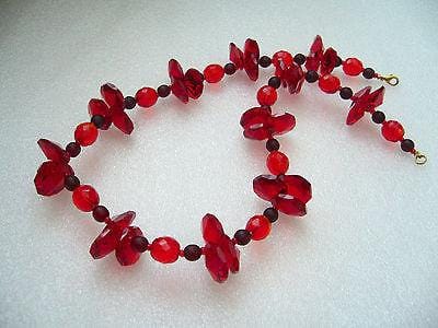 Vintage sparkling red glass crystals necklace