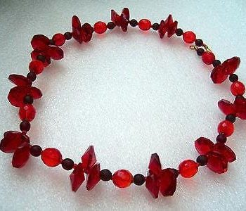 Vintage sparkling red glass crystals necklace