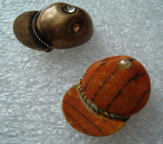 Two vintage 1950's painted copper hat pins brooches - pop art