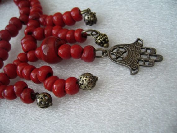 Vintage old antique vivd red glass coral-like necklace with silvert-one hamsa