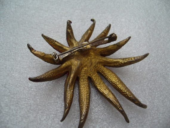 Vintage red enamel starfish pin/brooch - 1950's