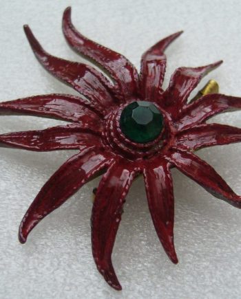 Vintage red enamel starfish pin/brooch - 1950's
