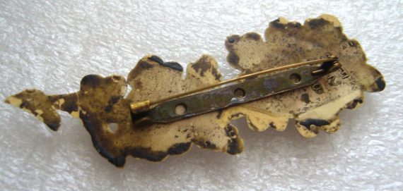 Vintage flower celluloid pin brooch