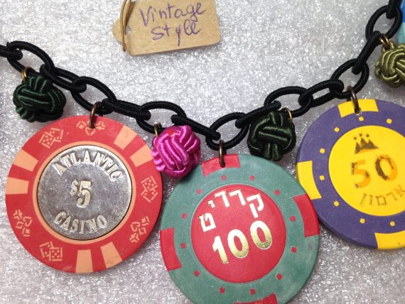 Vintage style poker chips gambling necklace - bakelite style