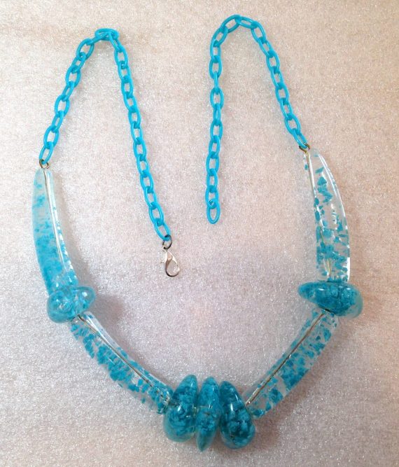 Vintage style early plastic turquoise huge beads necklace #4