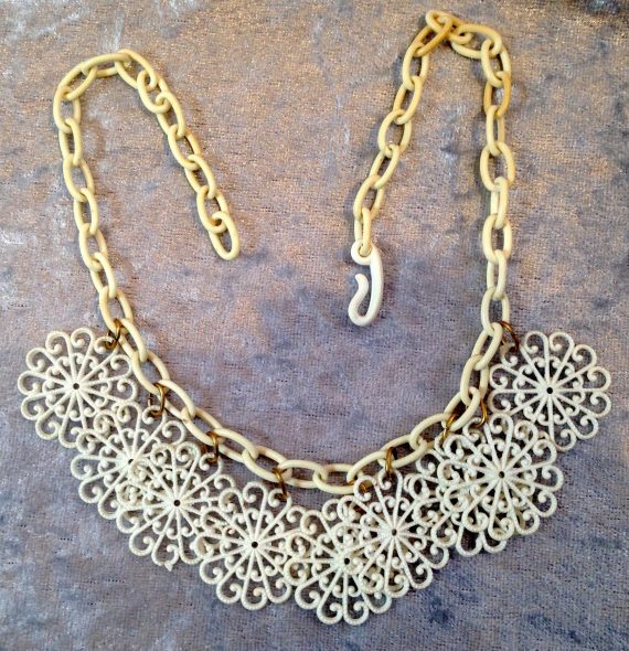 Vintage celluloid filigree flowers necklace