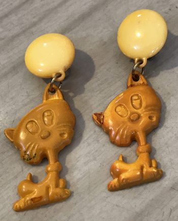 Vintage 1980's plastic orange cats clip on earrings - Summer sale!