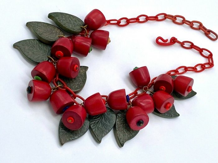 Vintage celluloid and wood unsigned Miriam Haskell WWII necklace ...
